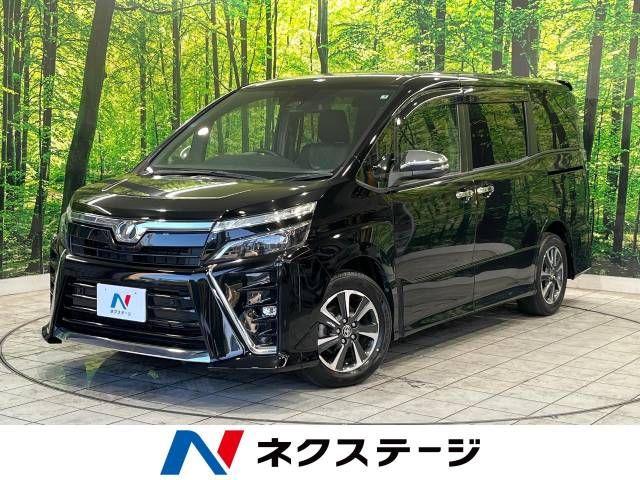 TOYOTA VOXY 2019