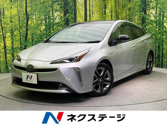 TOYOTA PRIUS 2019