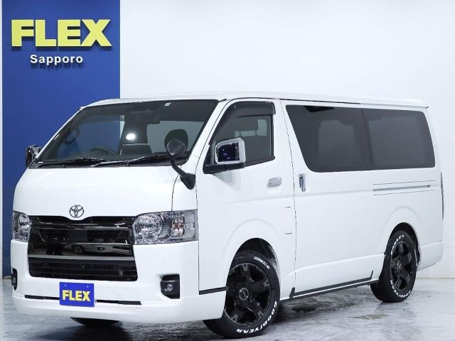 TOYOTA HIACE van 4WD 2022