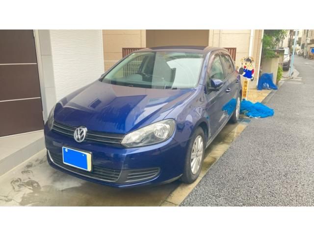 VOLKSWAGEN GOLF 2012