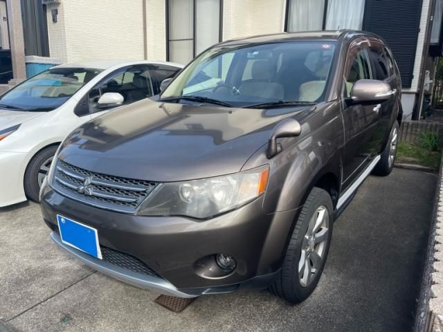 MITSUBISHI OUTLANDER 2WD 2009