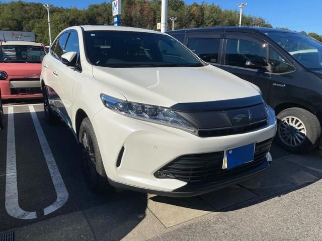 TOYOTA HARRIER 2WD 2020