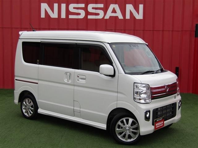 NISSAN NV100 CLIPPER RIO 2023