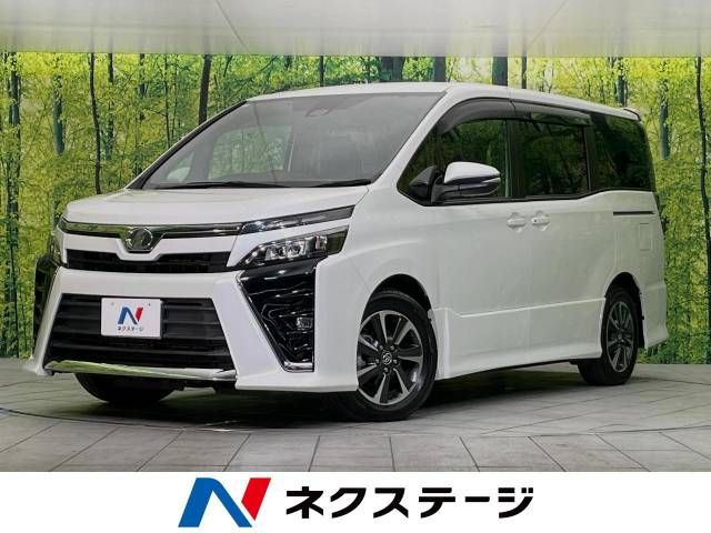 TOYOTA VOXY 2018