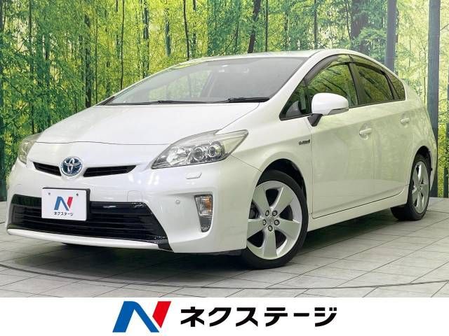 TOYOTA PRIUS 2013