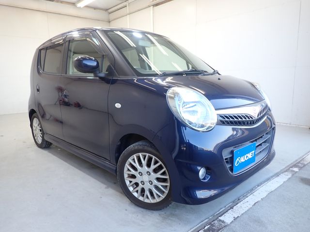 SUZUKI MR WAGON Wit 2010