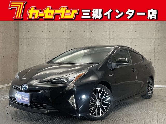 TOYOTA PRIUS 2016