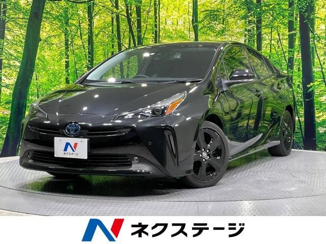 TOYOTA PRIUS 2021