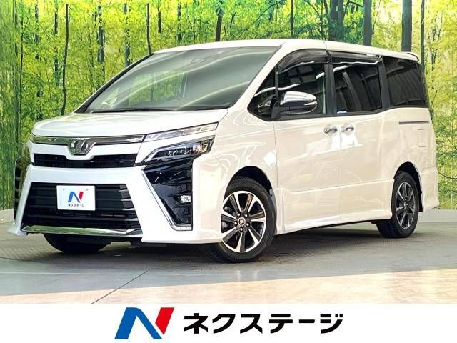 TOYOTA VOXY 2018