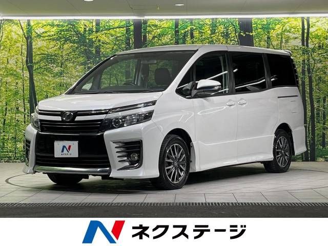 TOYOTA VOXY 2014