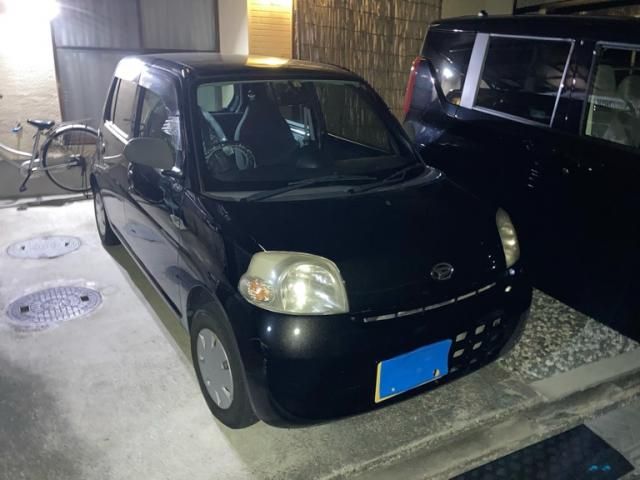 DAIHATSU ESSE 2010