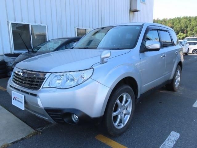 SUBARU FORESTER 2010