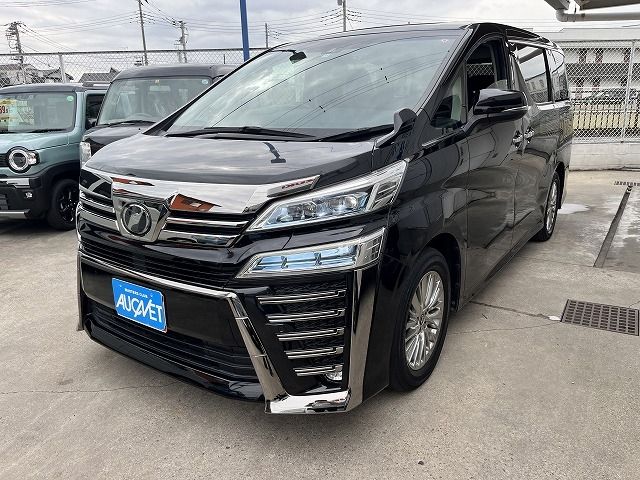 TOYOTA VELLFIRE 2019