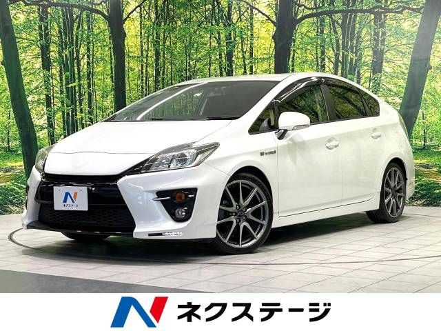 TOYOTA PRIUS 2013