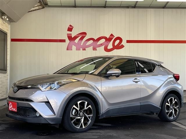 TOYOTA C-HR 2017