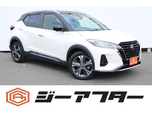 NISSAN KICKS 2020