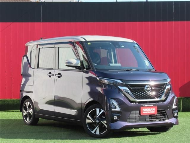 NISSAN ROOX 2020