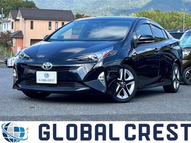 TOYOTA PRIUS 2017