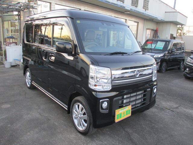 NISSAN NV100 CLIPPER RIO 4WD 2023