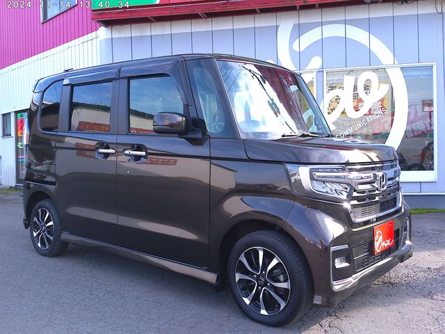 HONDA N BOX CUSTOM 4WD 2022