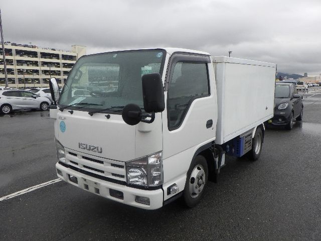 ISUZU ELF 2012