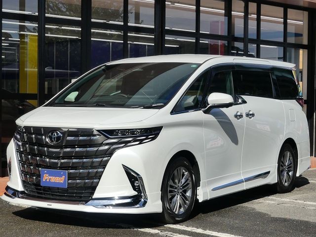 TOYOTA ALPHARD hybrid 4WD 2024