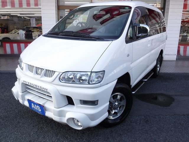 MITSUBISHI DELICA SPACE GEAR  4WD 2005