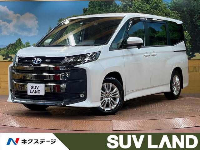 TOYOTA NOAH HYBRID 2022