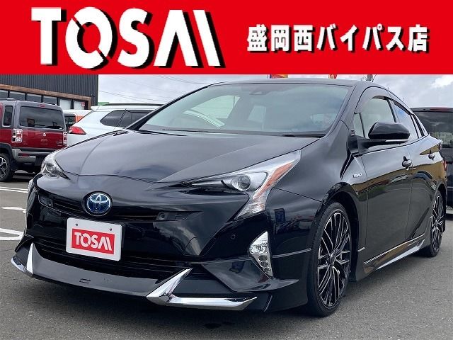 TOYOTA PRIUS 2017