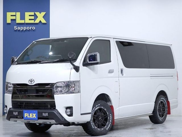 TOYOTA HIACE van 4WD 2022