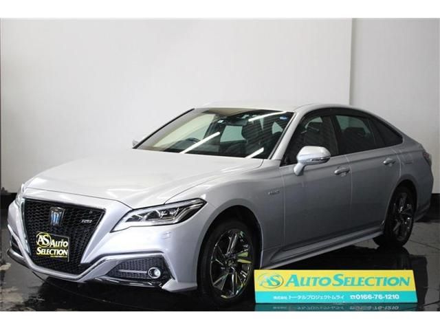 TOYOTA CROWN sedan hybrid 4WD 2018