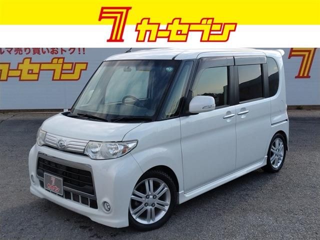 DAIHATSU TANTO CUSTOM 2013