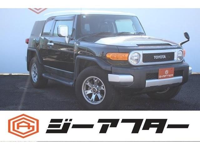 TOYOTA FJ CRUISER 4WD 2012