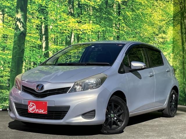 TOYOTA VITZ 2013