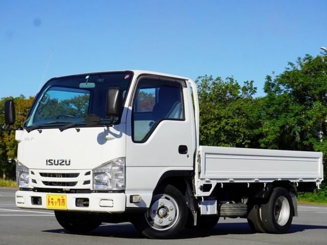 ISUZU エルフ 2016