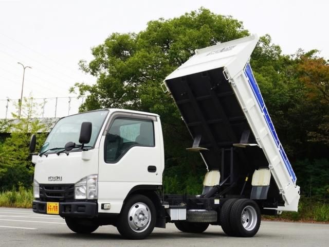 ISUZU エルフ 2019