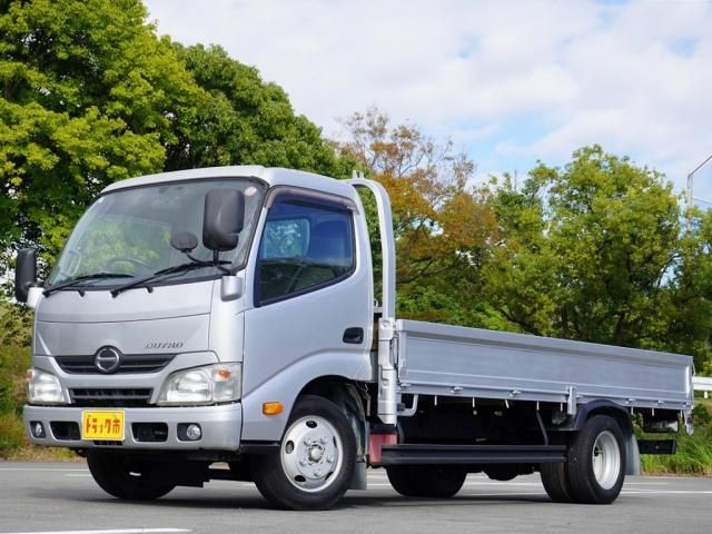 HINO デュトロ 2014