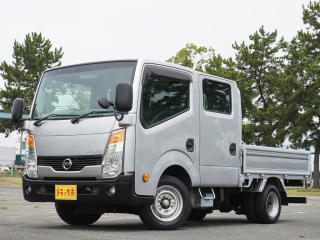 NISSAN アトラス　トラック 2015