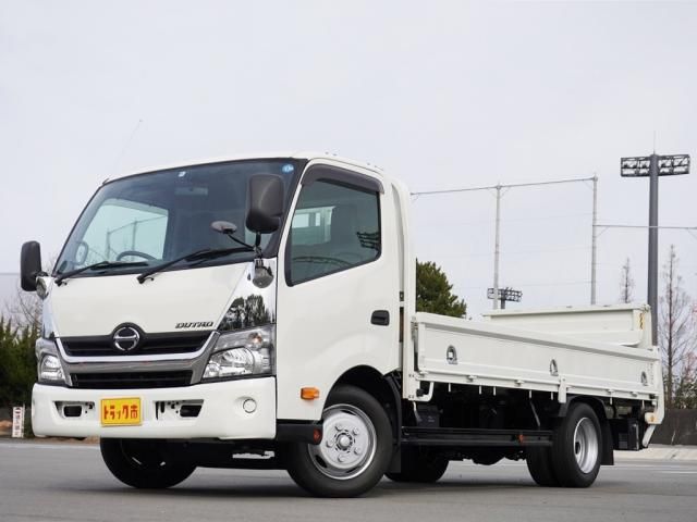 HINO デュトロ 2019