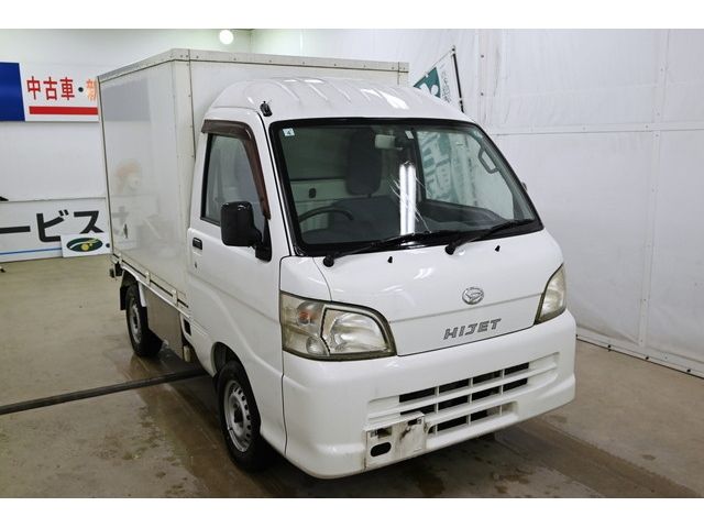 DAIHATSU HIJET truck 2014