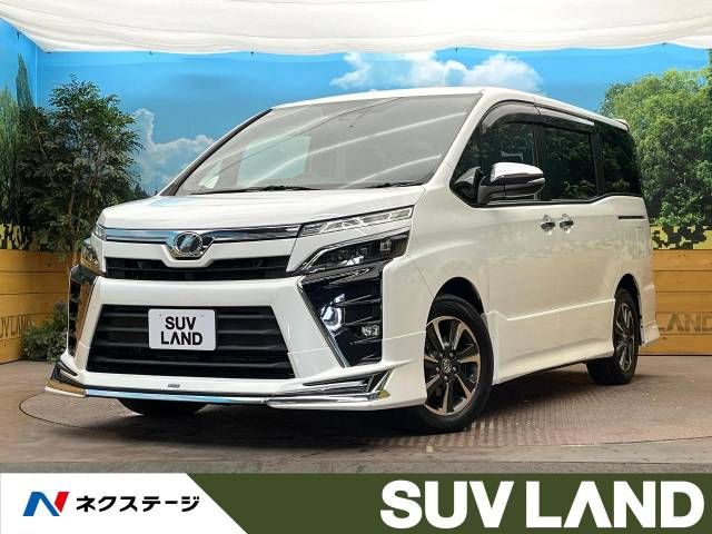 TOYOTA VOXY 2018