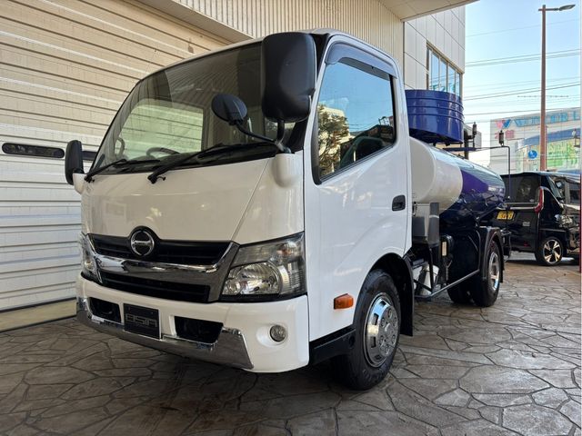 HINO DUTRO 2016