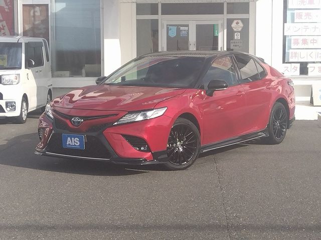 TOYOTA CAMRY HYBRID 2021