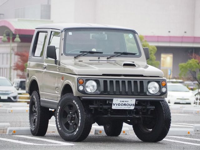 SUZUKI JIMNY 4WD 1996