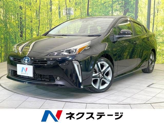 TOYOTA PRIUS 2021