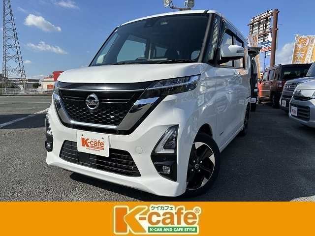 NISSAN ROOX 2021