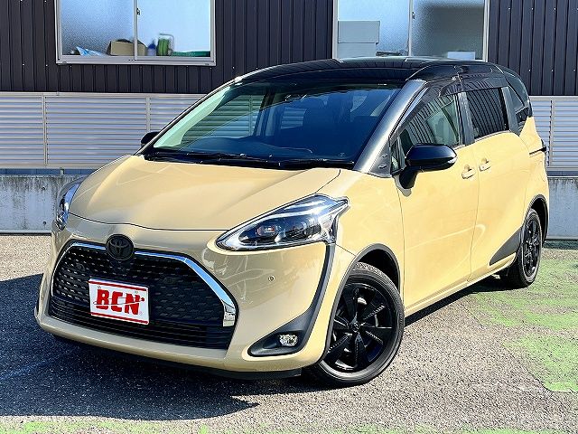 TOYOTA SIENTA 2021