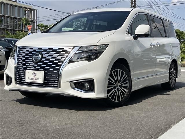 NISSAN ELGRAND 2022