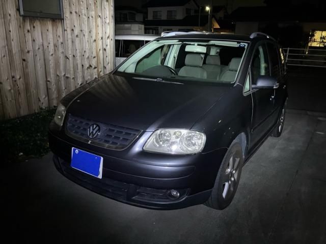 VOLKSWAGEN GOLF TOURAN 2005