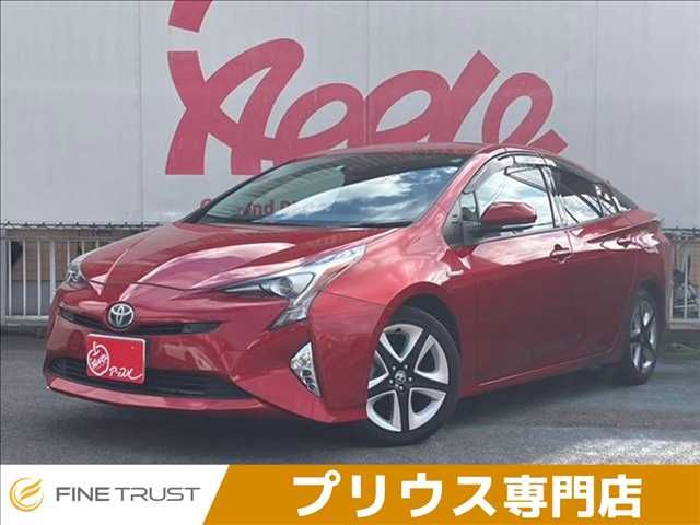 TOYOTA PRIUS 2016